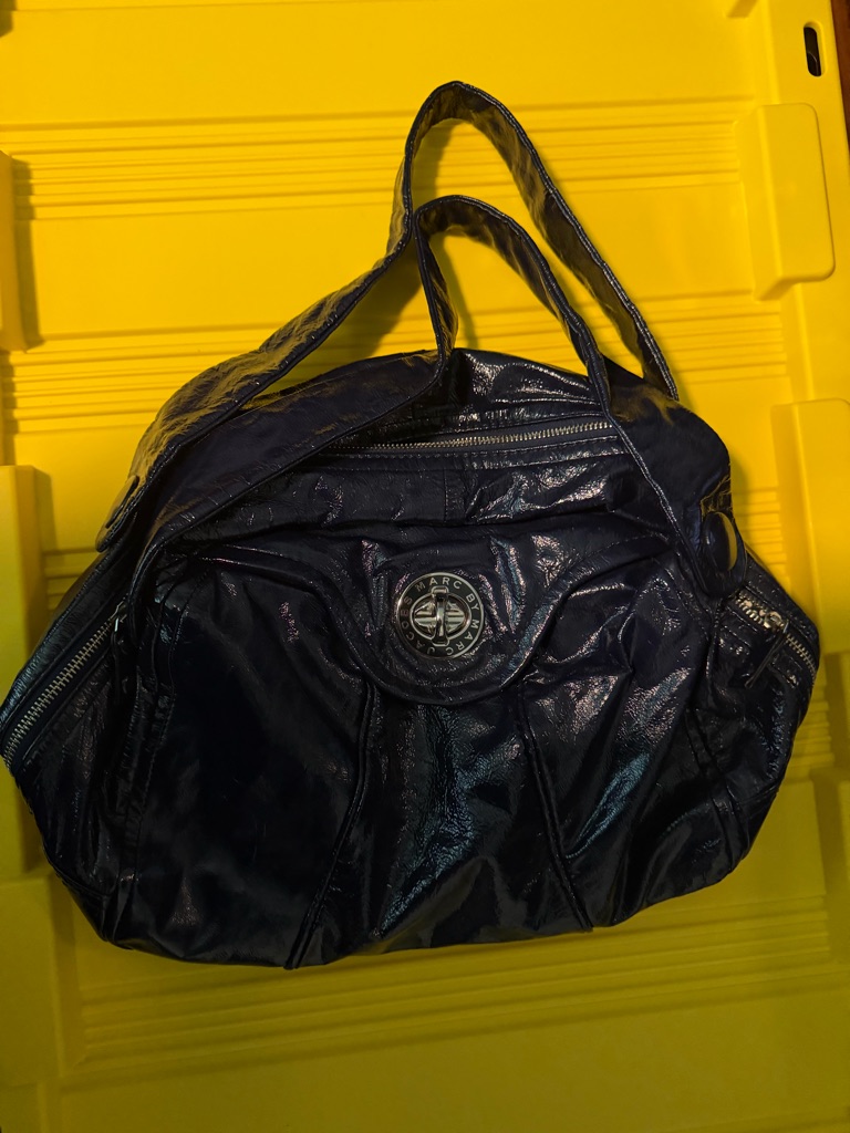 Marc By Marc Jacobs Navy Patent Tote With Logo Emblem